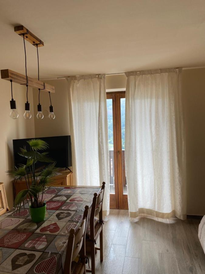 Appartamento Mountain House The Deer Tesero Esterno foto